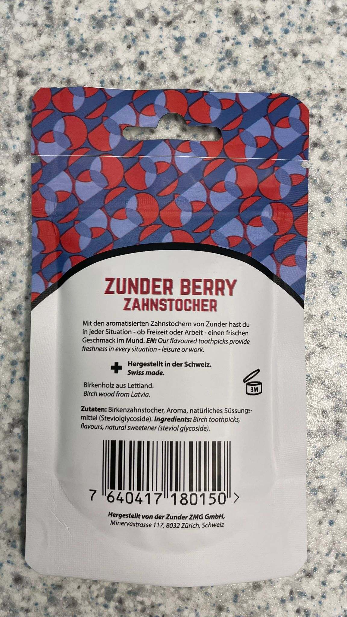 Zunder Zahnstocher Berry 80stk Verpackung mit Beerengeschmack-Design.